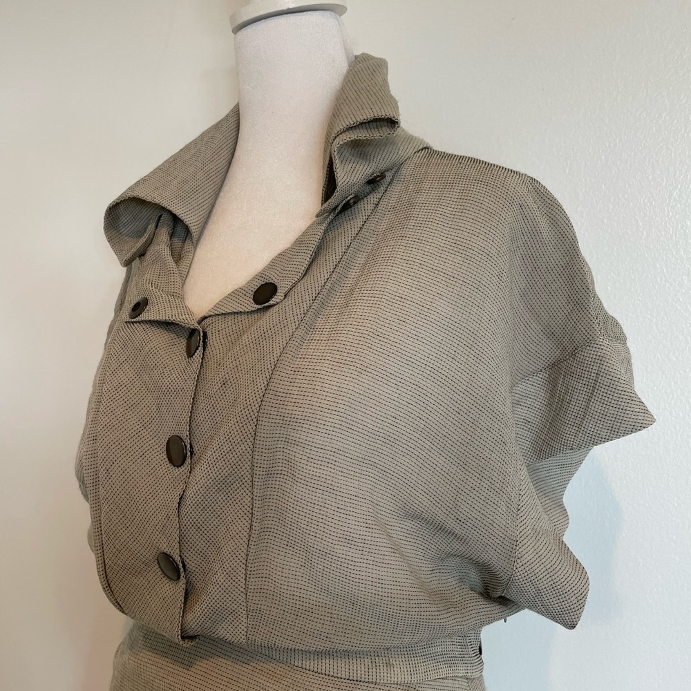 Roanik Grey Button Dress Size 6 - image 2
